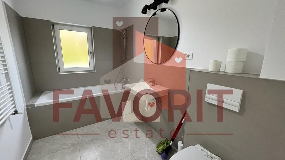 Mobilat si utilat. Vedere la padure. Parcare cu bariera - Poză 10