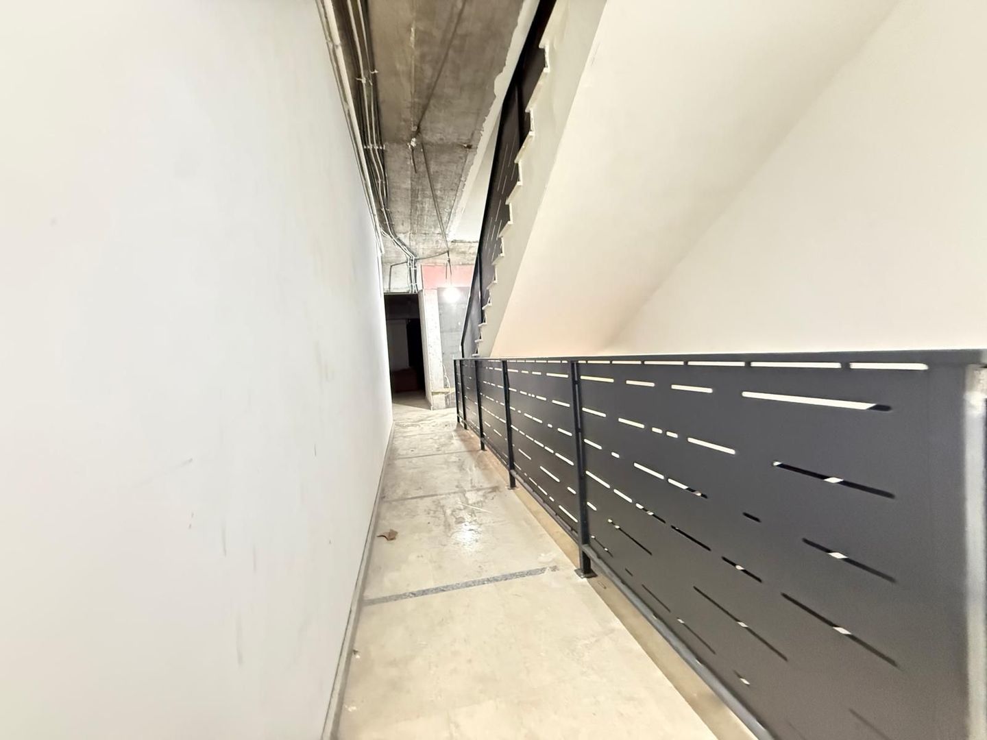 APARTAMENT 2 CAMERE + 9 MP BIROU | ZONA EMINESCU | DACIA - Poză 5
