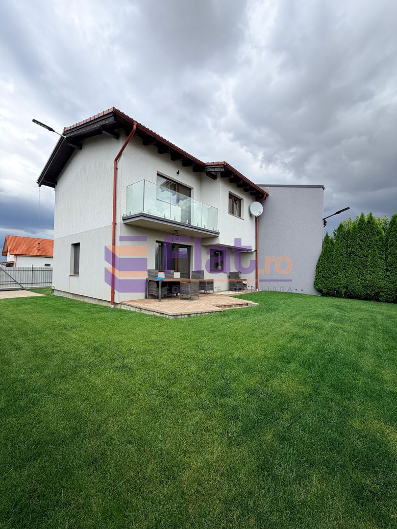 Casă de închiriat – 3 camere, Cartier Izvor, Tărlungeni - Poză 1