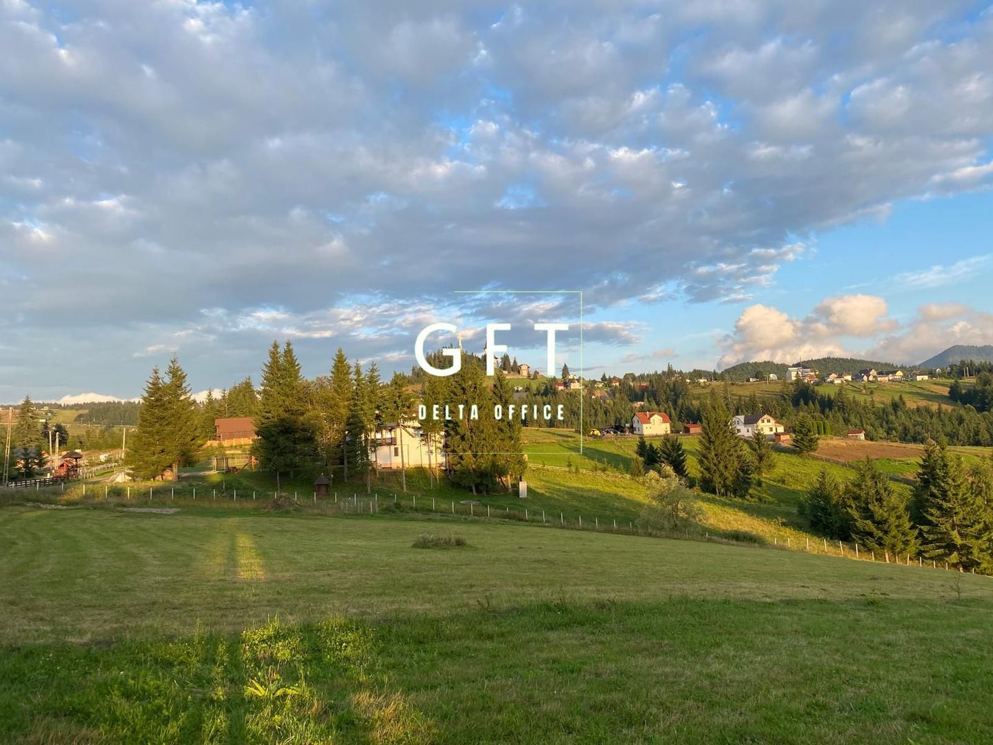 Teren intravilan 4000 mp-ideal cabane, pensiune-Piatra Fantanele - Poză 3