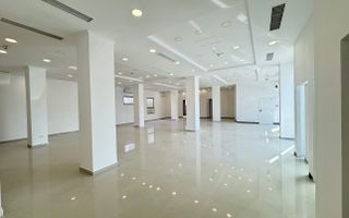 INCHIRIERE SPATIU STRADAL PIPERA PRETABIL SHOWROOM - CLINICA - REPREZENTANTA - Poză 1