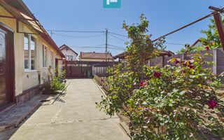 Casă cu 4 camere în Pârneava - Poză 1