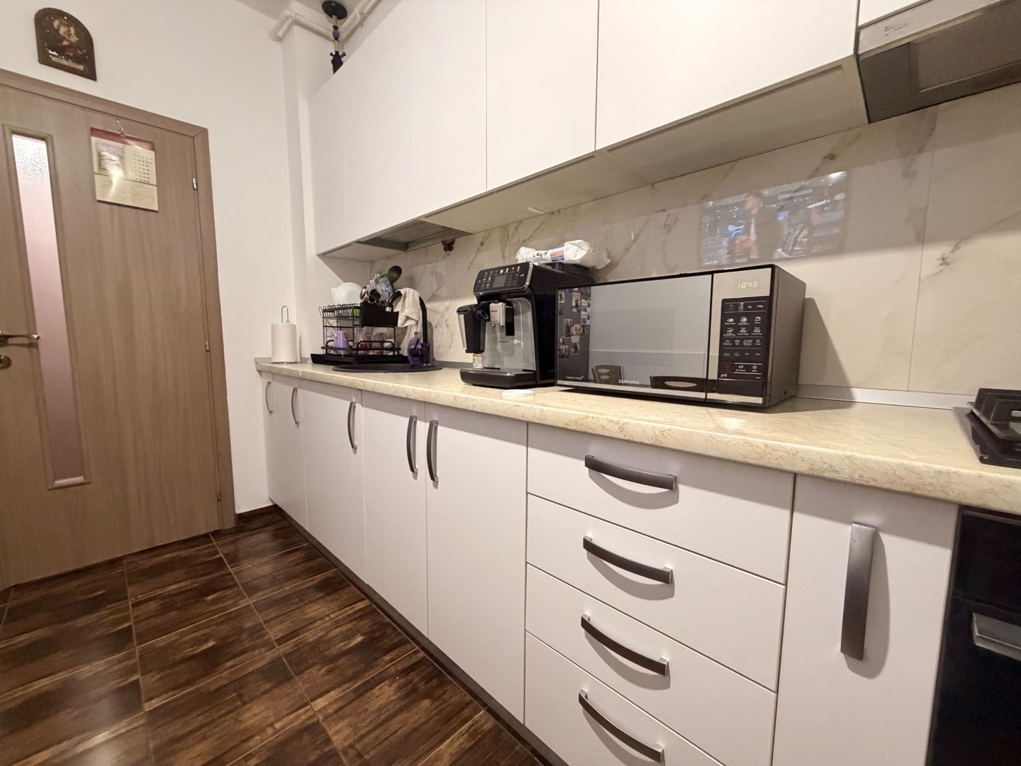 APARTAMENT 2 CAMERE | LOC DE PARCARE | MOBILAT/UTILAT COMPLET - Poză 9