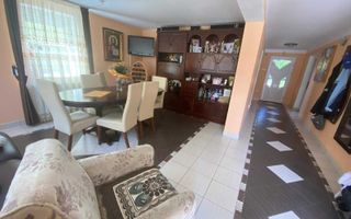 Vand Proprietate cu două case separate în aceeași curte, zona Cloșca - Poză 4