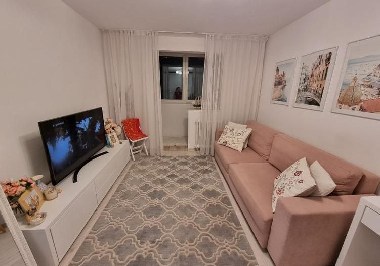 Vanzare apartament 2 camere Titan, complet amenajat, la 5 min metrou 1 Decembrie - Poză 2
