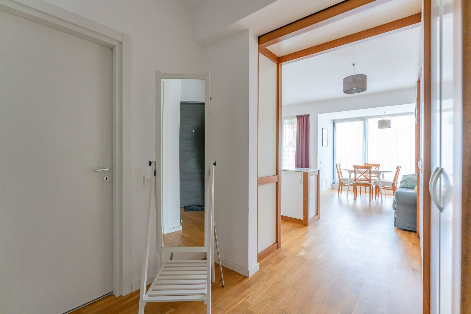 Apartament 2 Camere de Închiriat – Zona Șchei, Parcare Privată - Poză 12