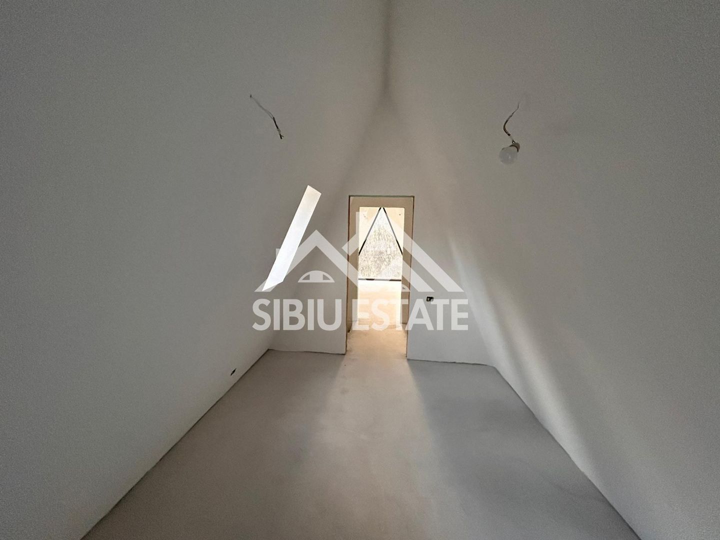 Casa / Cabana A-Frame moderna, 4 camere – Investitie - Poză 15