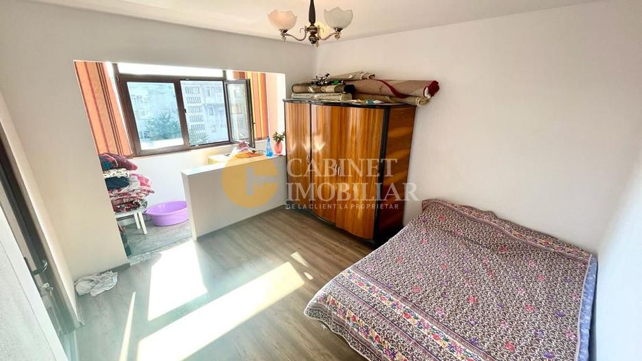 Apartament cu 2 camere - Bloc Fara Risc - zona Podu Ros - Poză 3