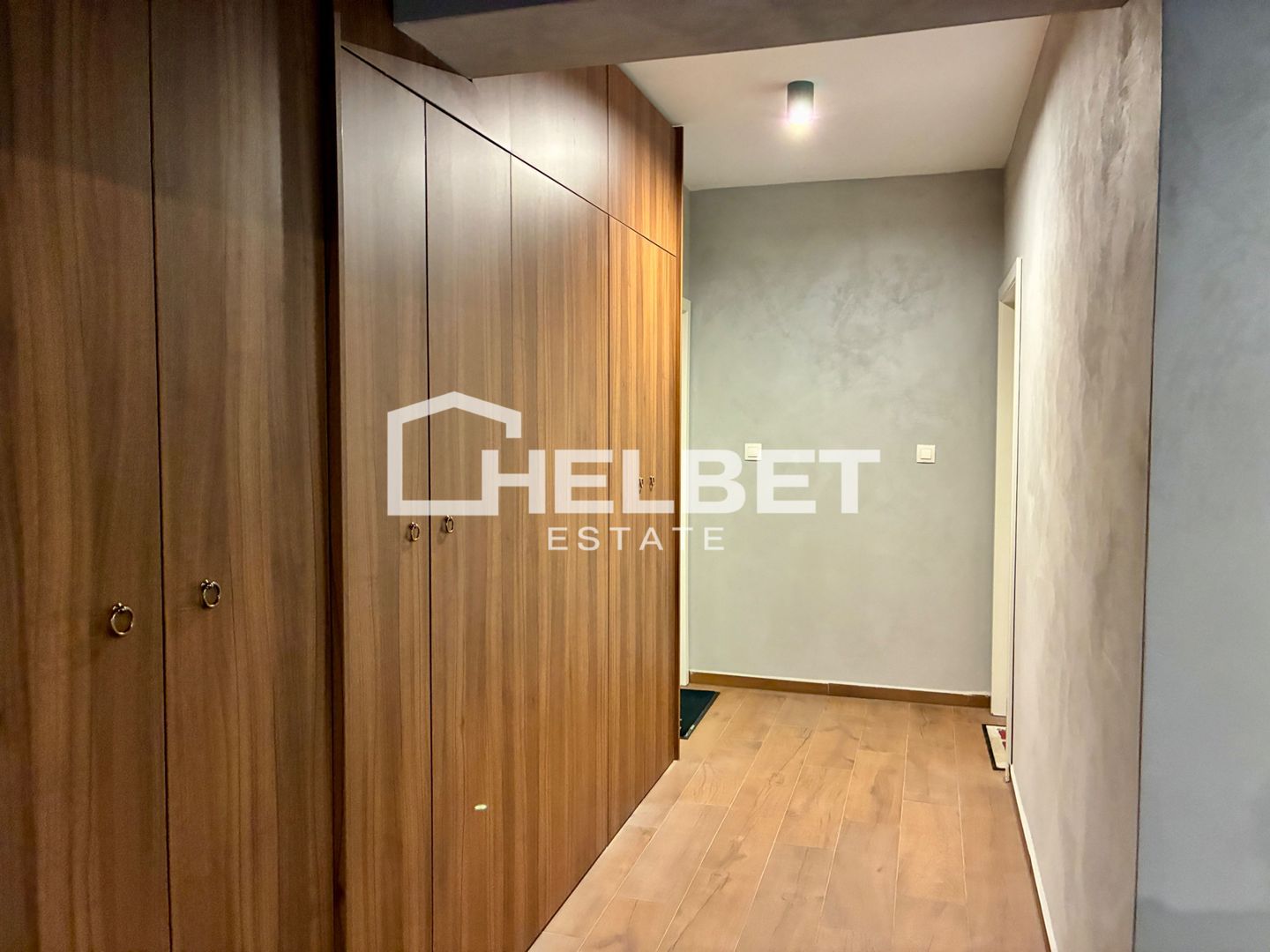 2 Camere / Decomandat / Boxă / Parcare - Poză 10