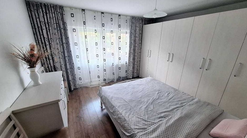 BRASADAS vinde ap 3 cam in CARPATI 2 la etajul 1/4. - Poză 4