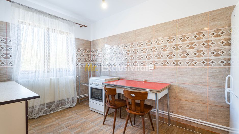Casa Buturugeni de 3 camere plus mansarda - Poză 8