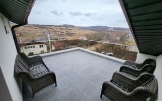Vindem casă cu terasă lângă hanul Trei Sarmale - Poză 6