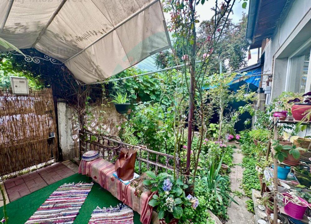 Casa singura la curte  - 7 minute de metrou - Poză 4