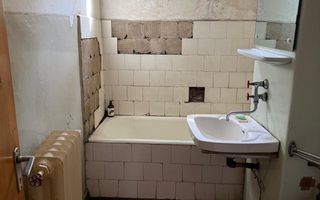 Apartament 3 camere, 63 mp, parter, zona 1 Decembrie - Poză 4