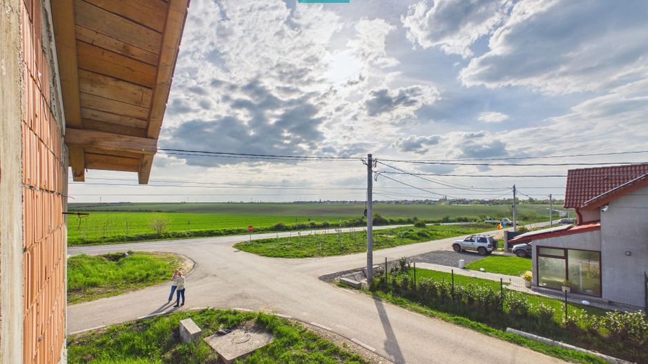 Casă la roșu cu  6 camere,  teren 500 mp în Aluniș - Poză 16