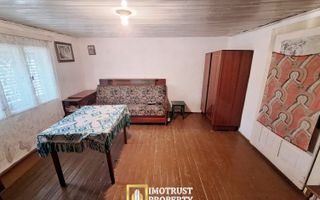 VÂND CASĂ CU CURTE ȘI GRĂDINĂ – COVĂSINȚ, ARAD | UTILITĂȚI RACORDAT - Poză 4