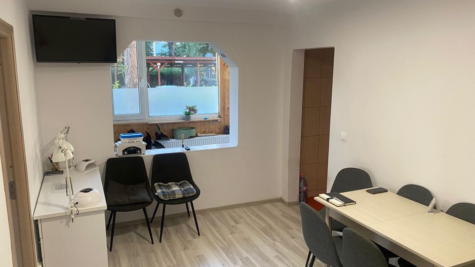 APARTAMENT CU 2 CAMERE ZONA MURESENI RECENT RENOVAT - Poză 2