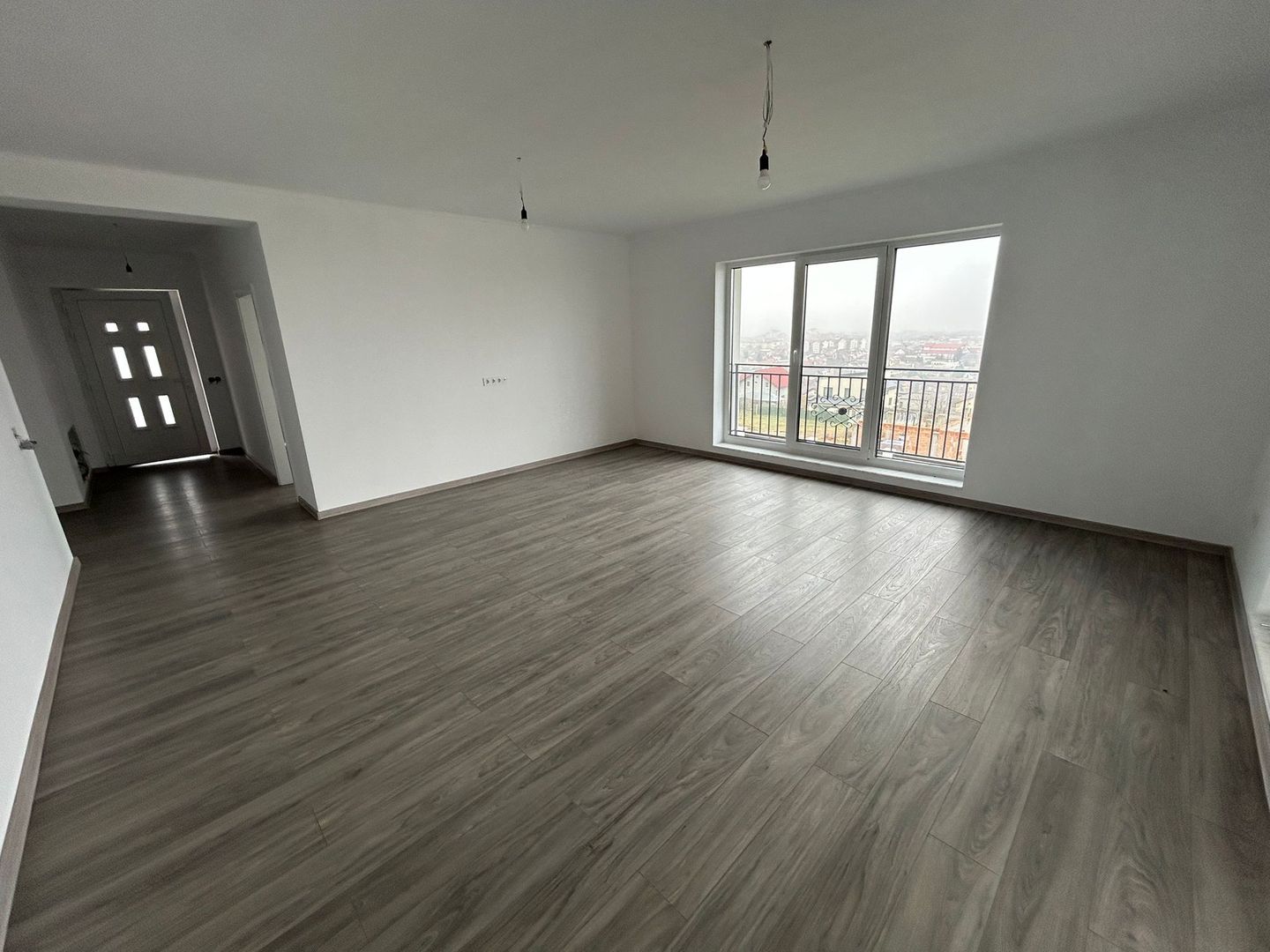 Casa Individuala, 140mp utili, 600mp teren, Zona Cetate - Poză 2