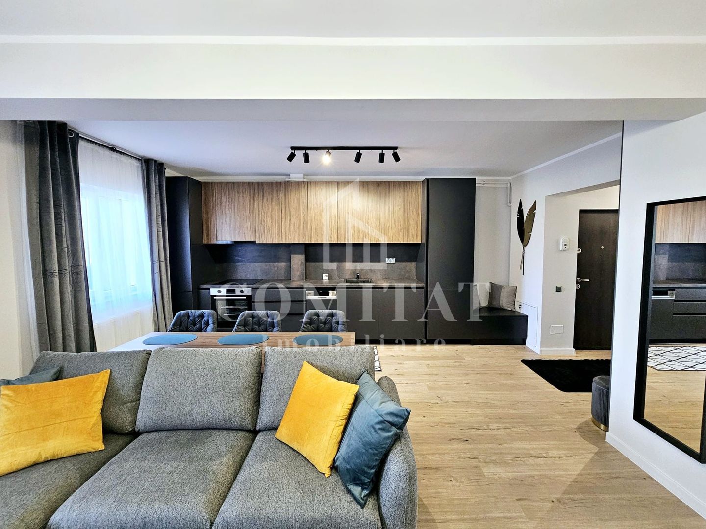 Apartament ultrafinisat | 3 camere | Cartier Terra - Poză 1