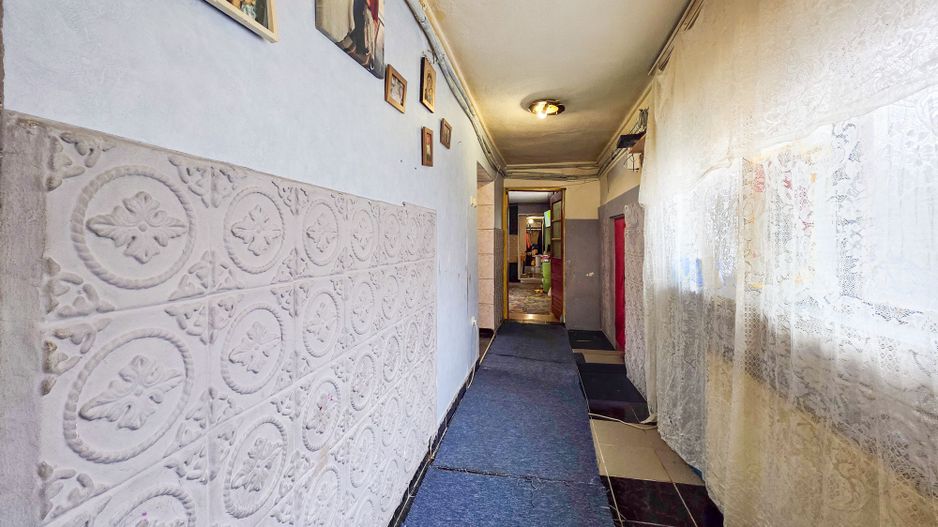 Ghencea – Casă individuală cu mare potențial, poziție excelentă ! - Poză 15