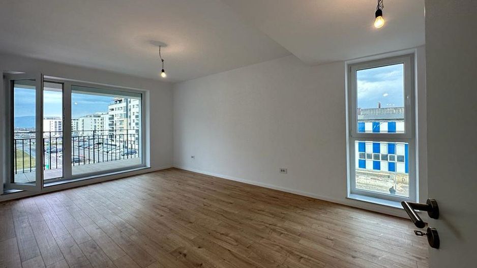 Vindem apartament 3 camere faza 5 Coresi Avantgarden - Poză 2