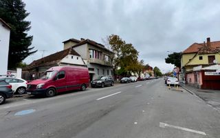 Apartament luminos cu 3 camere, complet mobilat, vedere panoramică spre Tâmpa - Poză 25