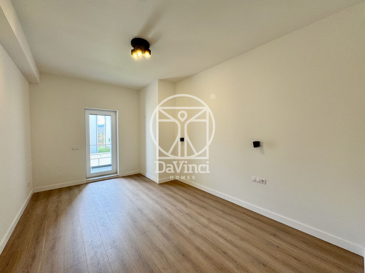 Apartament 3 camere, finisat la cheie, intabulat (NCL-37D-Mo-ap.3) - Poză 3