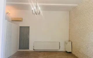 Spatiu stradal, central, cu vad comercial si vizibilitate excelenta - Poză 14