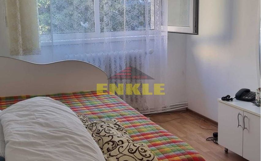 De vanzare apartament cu 3 camere, zona Unirii - Poză 5