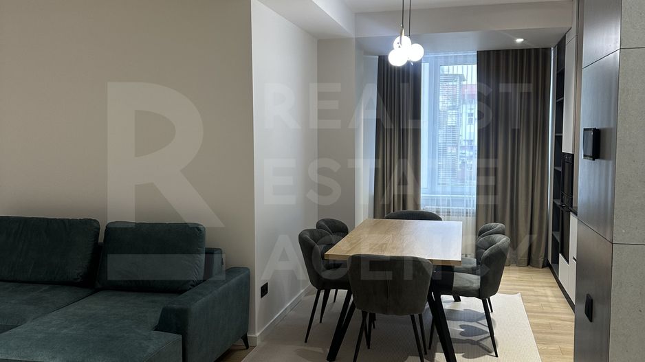 Chirie apartament, 4 camere, str. Mitropolit Varlaam, Centru - Poză 1