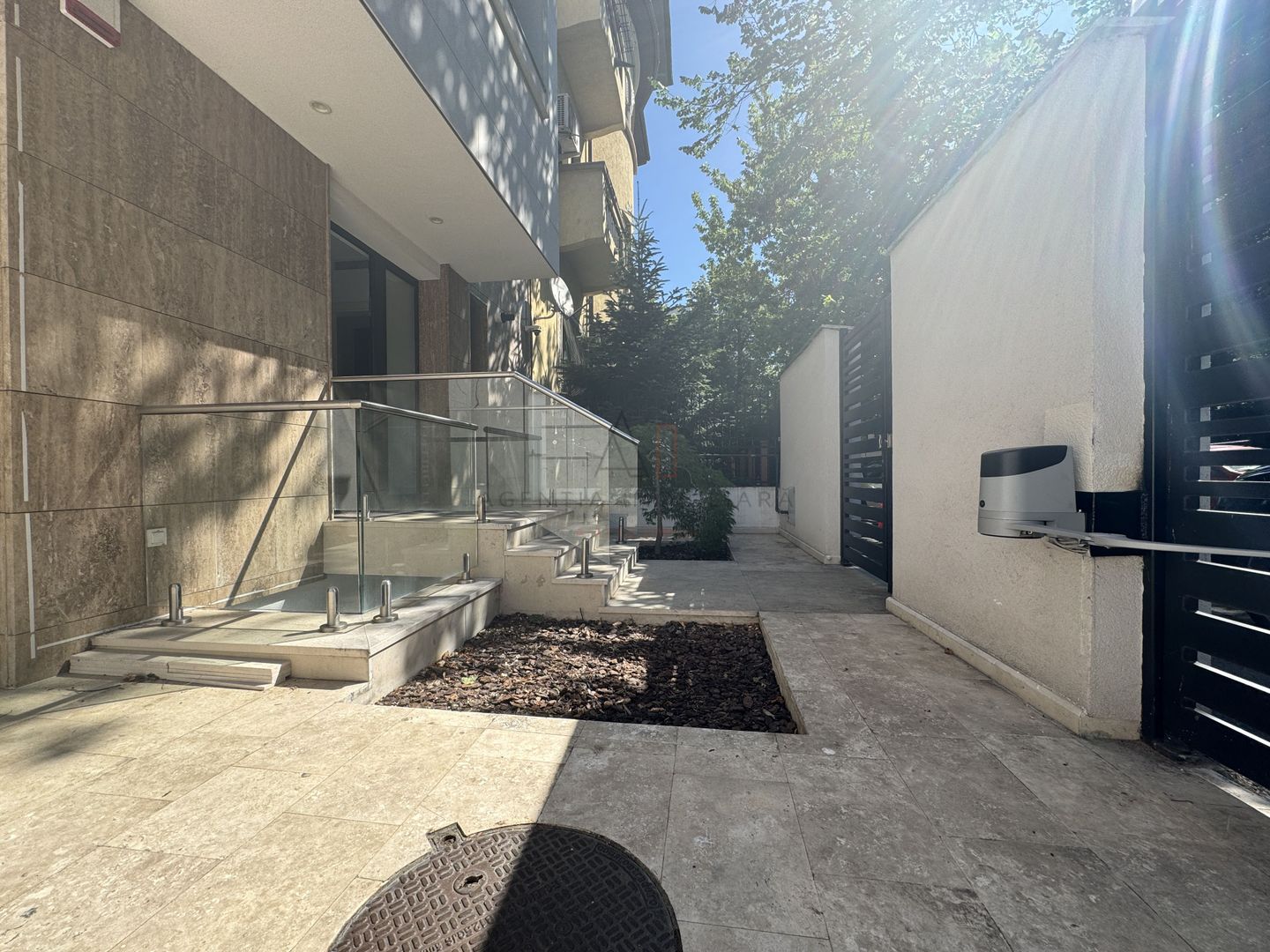 Vila modernă de închiriat în Primăverii – Metrou Aviatorilor - Poză 2