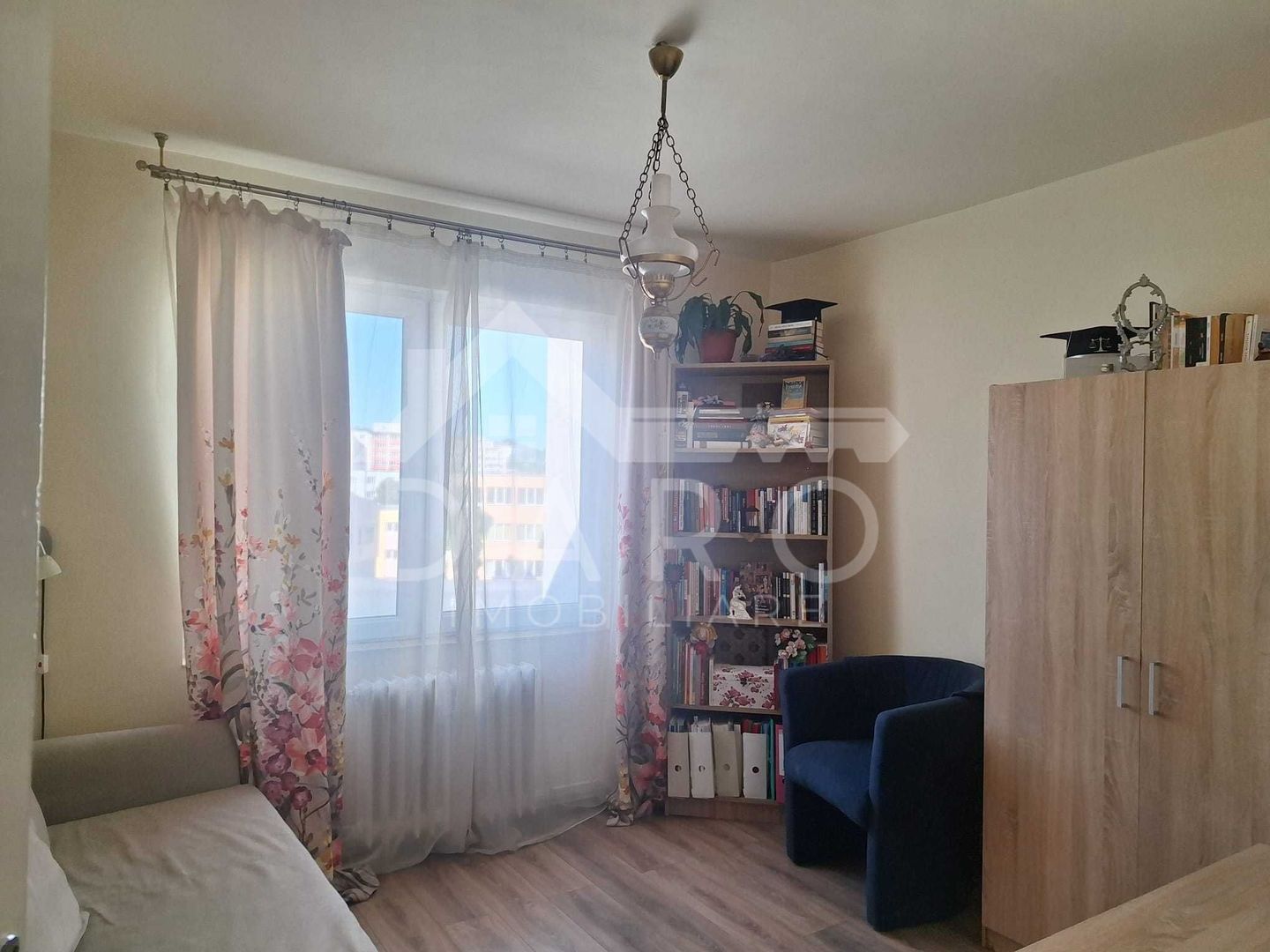 Apartament cu 4 camere, confort I – Tudor - Poză 1