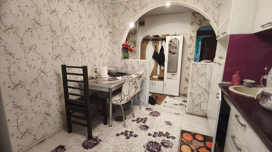 Apartament 3 Camere de vanzare Ocazie - Poză 2