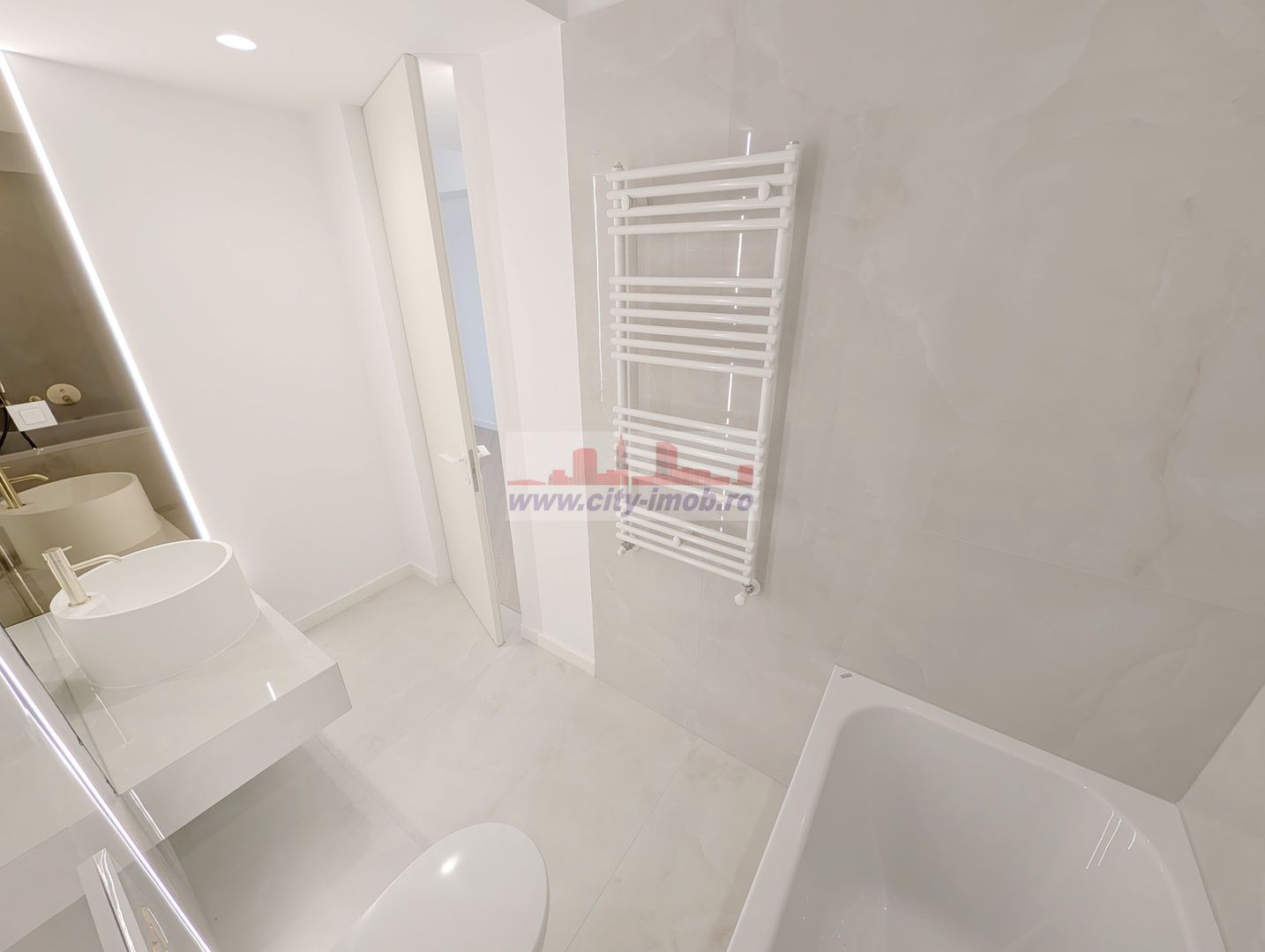 Vanzare Apartament 3 camere  Cortina Pipera - Poză 9