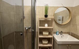 Apartament cu 2 camere de închiriat în zona centrală din Iași - Poză 7