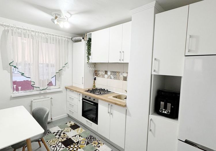 Spitalul Judetean | Decomandat | Centrala proprie | Bloc cu lift - Poză 4