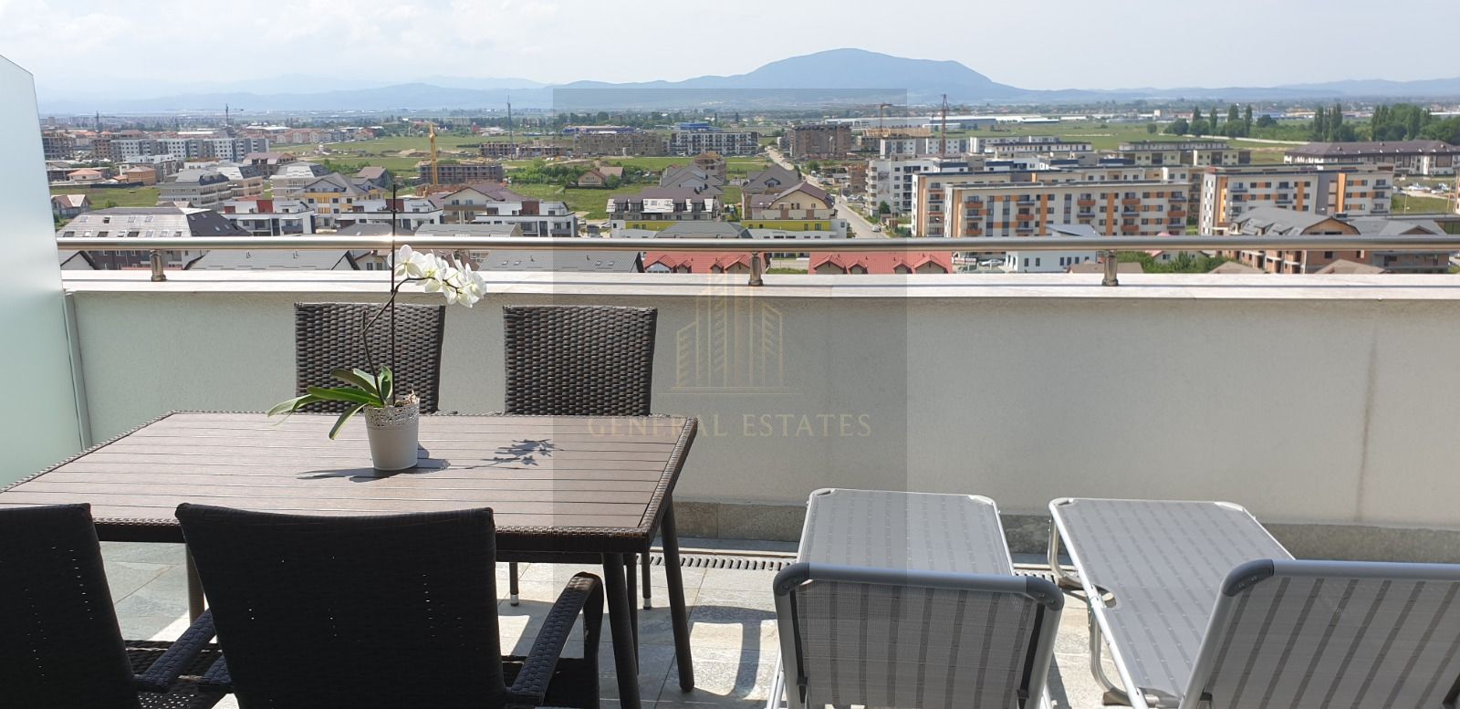 Apartament 2 camere tip penthouse cu terasă panoramică – zona Coresi - Poză 8