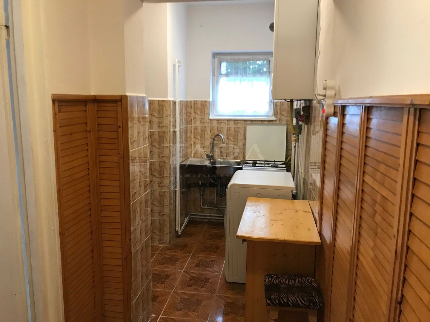 Apartament 2 camere decomandat, Gheorgheni, Piața Hermes. - Poză 3