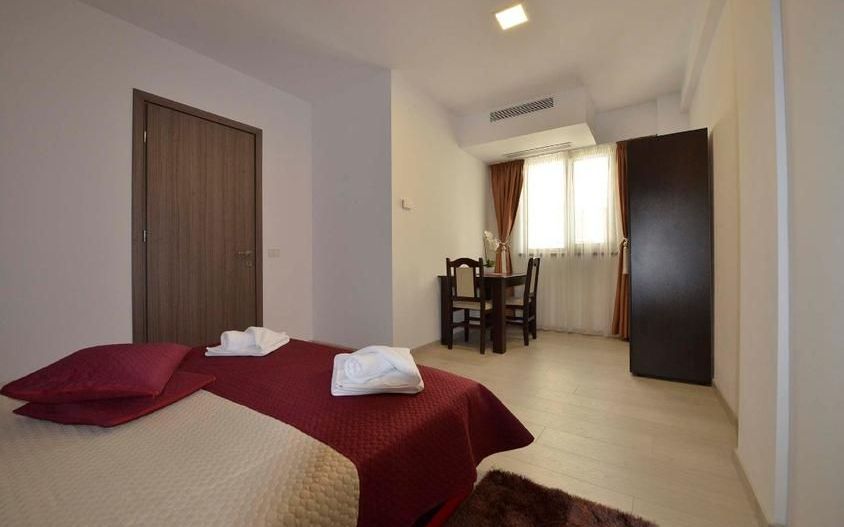 Apartament 2 camere de Inchiriat  -  ARMENEASCA - Poză 1