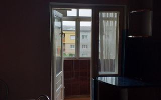 Apartament 3 camere, mobilat, utilat, zona Tolstoi - Poză 5