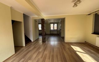 Casa 3 dormitoare curte de 300 mp utili garaj deschis Calea Surii Mici - Poză 2