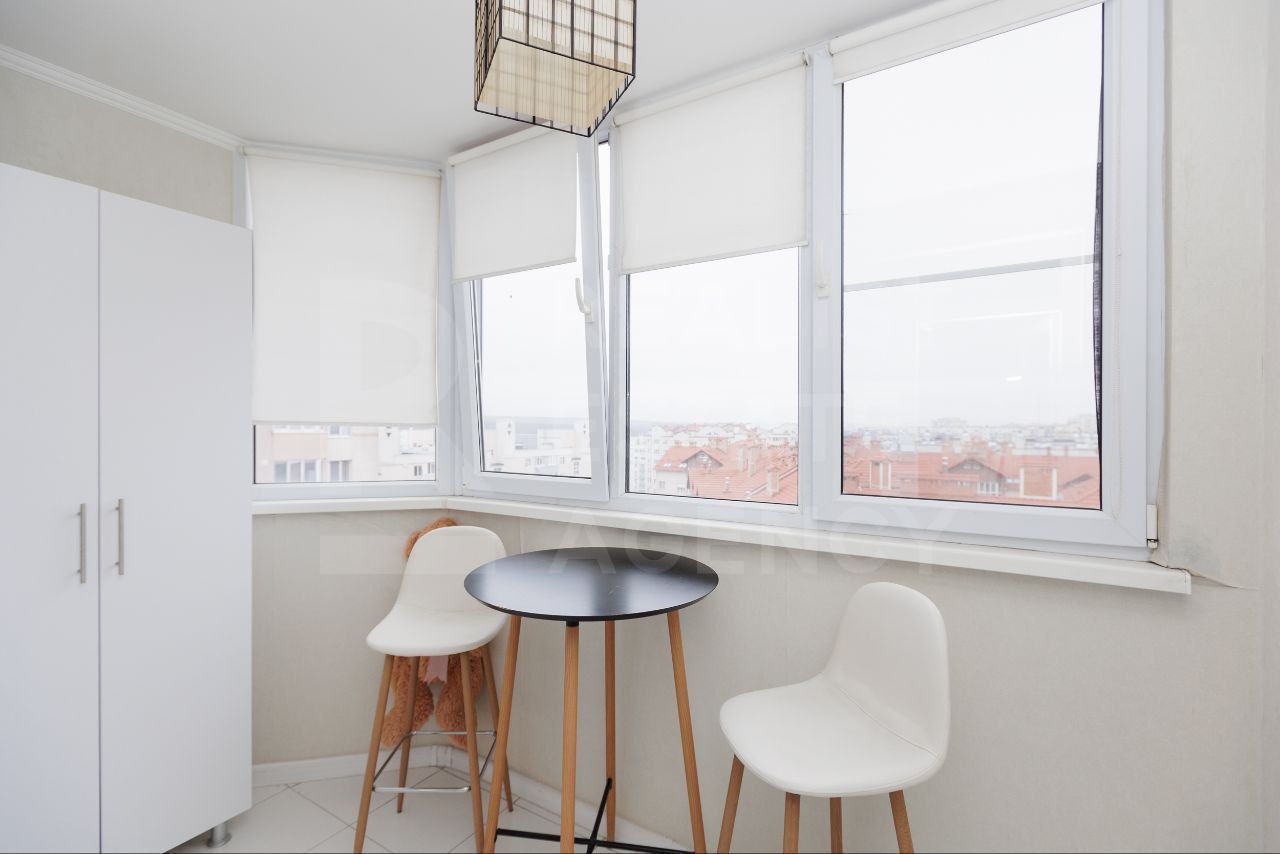 Vânzare, apartament, 2 camere + living, strada Alba Iulia, Buiucani - Poză 4