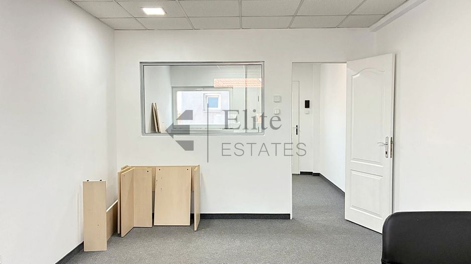 Birou ultracentral pe Bld. Magheru din Oradea - Poză 4