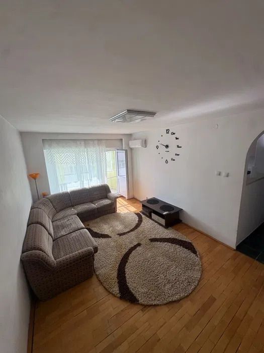 Apartament 2 camere 60 mp-zona Nicolina-Belevedere - Poză 2