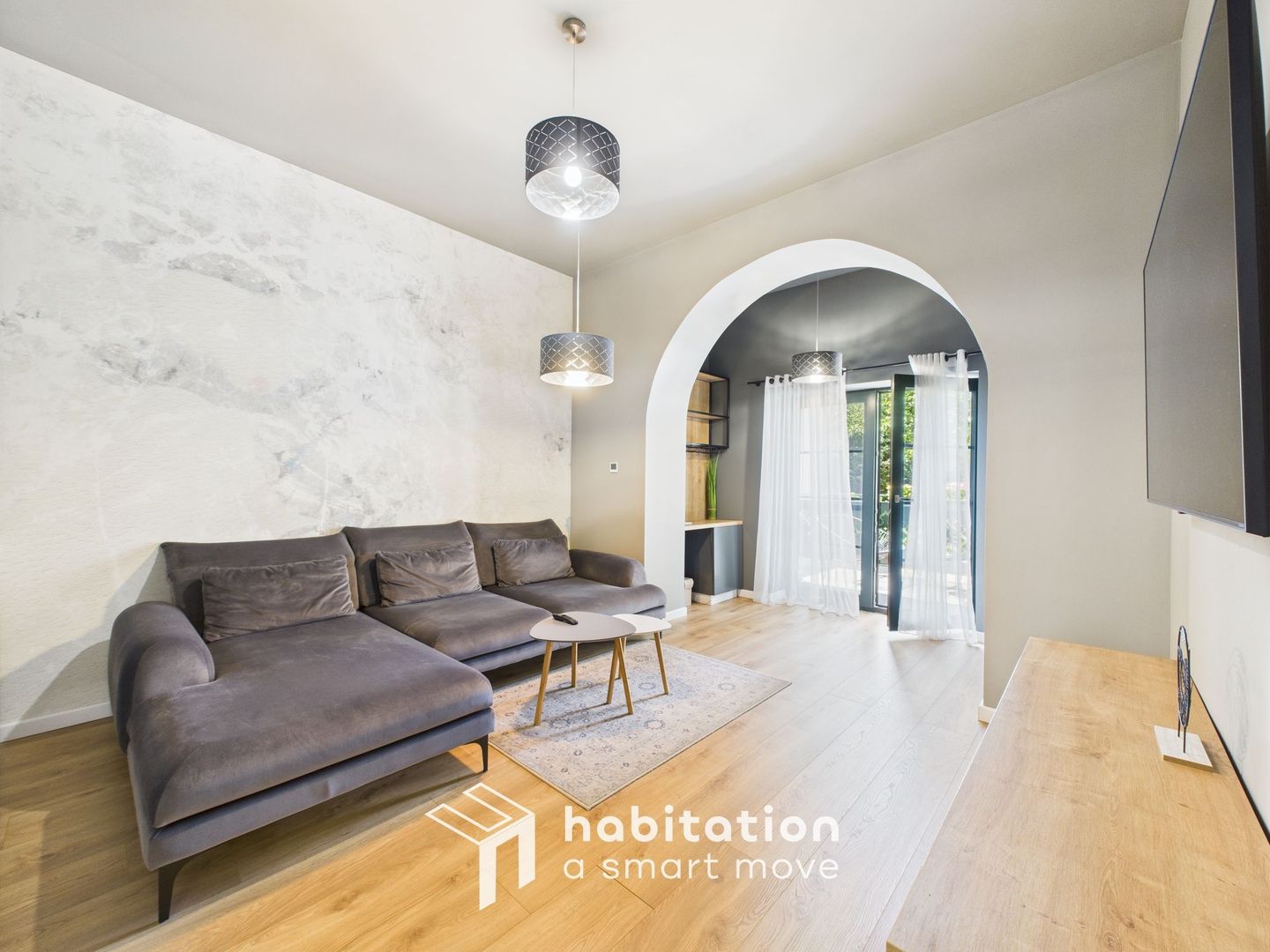 Elegant, finisaje premium, locație deosebita - 3 camere  în Bălcescu - Poză 1