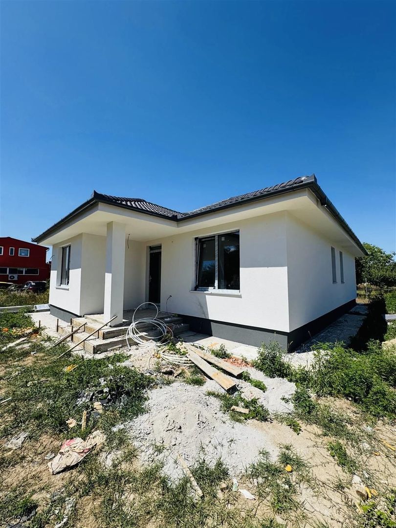 Casa Plan Parter Semifinisata Zona Oncea - Poză 1