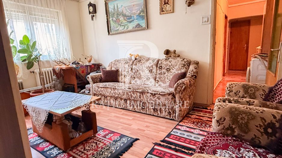 Apartament cu 3 Camere Decomandat | Aleea Călinului | Oradea - Poză 1