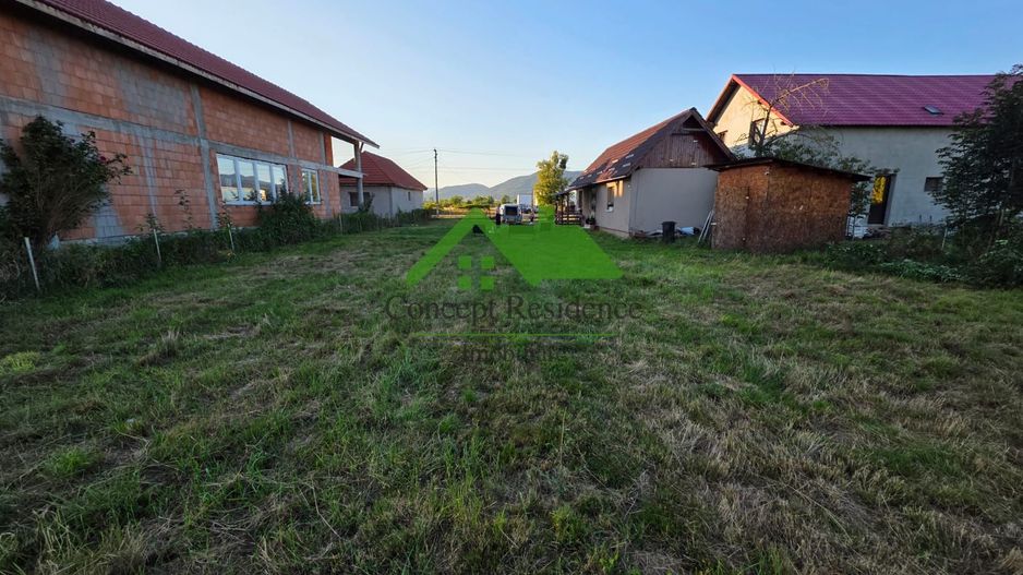 Casă pe nivel 50 mp utili + 1100 mp teren, Mocira zona Aramis - Poză 19