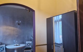 Apartament 2 camere, curte interioara cu loc de parcare - Poză 5