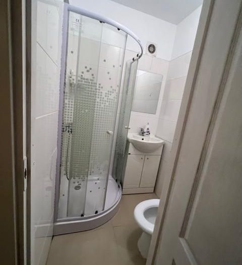 Apartament cu o camera langa Medicina - Poză 4